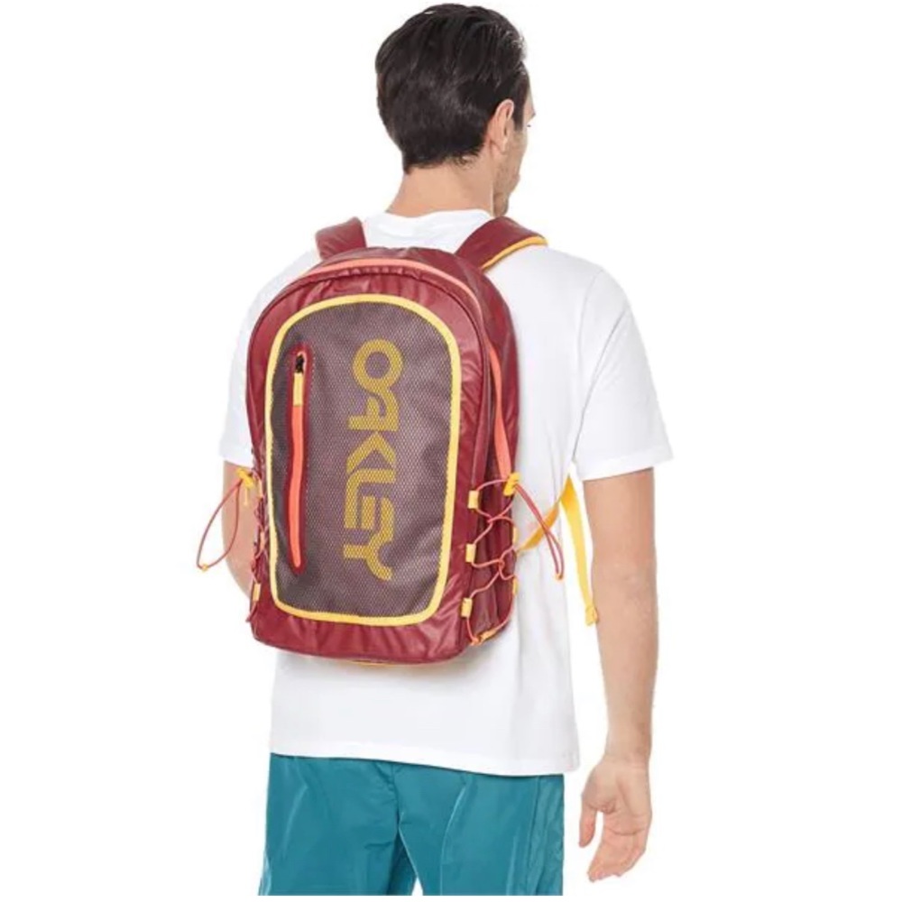 Oakley 90’s Back Pack